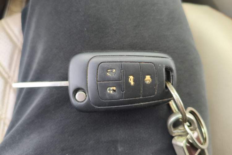 Used Chevrolet Malibu 2014 2.0L Automatic Comfort Edition Vehicle Key
