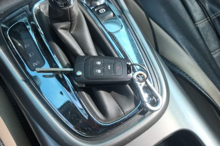 Used Chevrolet Malibu 2014 2.0L Automatic Comfort Edition Vehicle Key