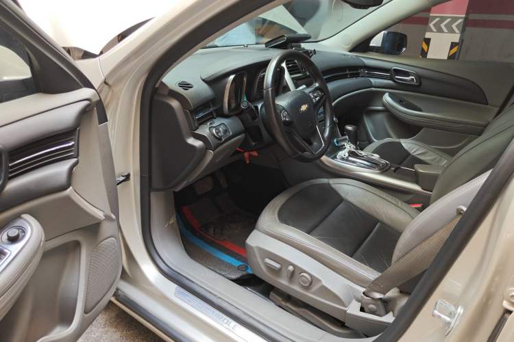 Used Chevrolet Malibu 2014 2.0L Automatic Luxury Edition Driver Seat