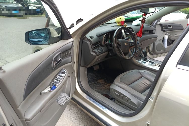 Used Chevrolet Malibu 2014 2.0L Automatic Luxury Edition Driver Seat