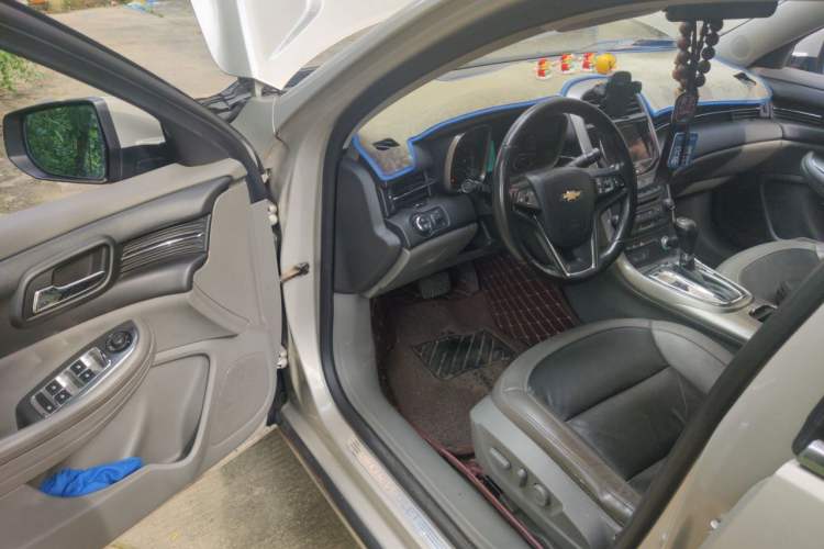 Used Chevrolet Malibu 2014 2.0L Automatic Luxury Edition Driver Seat
