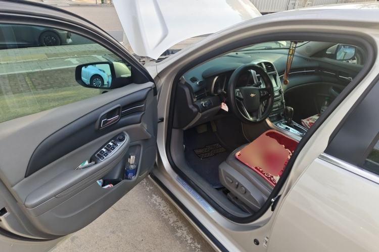 Used Chevrolet Malibu 2014 2.4L Automatic Luxury Edition Driver Seat