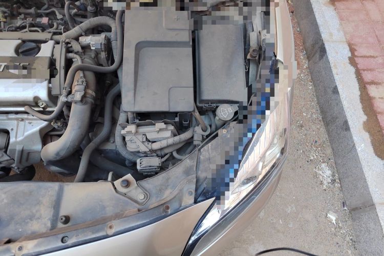Used Chevrolet Malibu 2014 1.6T Automatic Comfort Edition Engine Bay Left