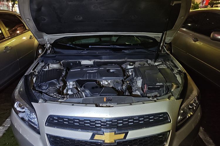Used Chevrolet Malibu 2014 2.4L Automatic Luxury Edition Engine Bay