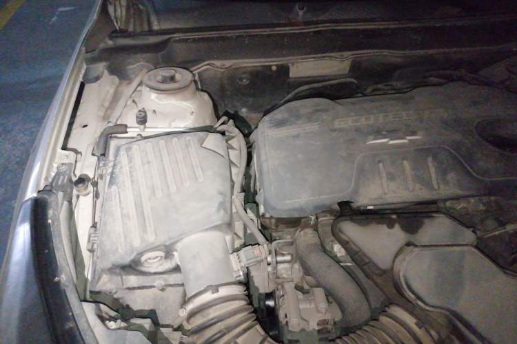 Used Chevrolet Malibu 2014 2.4L Automatic Luxury Edition Engine Bay Right