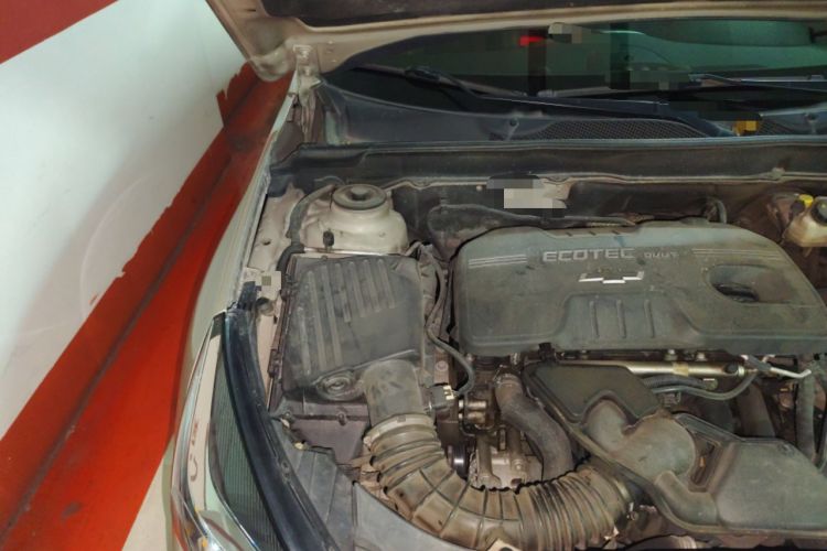 Used Chevrolet Malibu 2014 2.0L Automatic Luxury Edition Engine Bay Right
