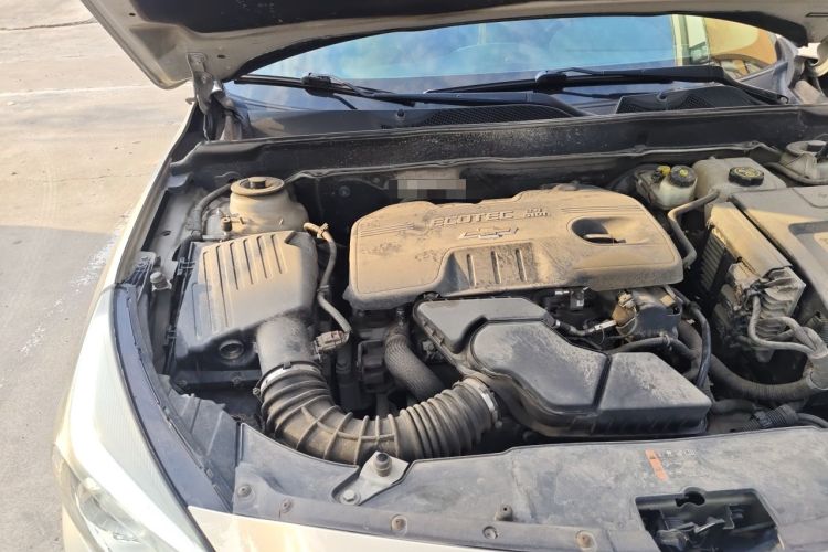 Used Chevrolet Malibu 2014 2.4L Automatic Luxury Edition Engine Bay Right