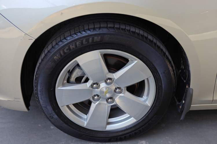 Used Chevrolet Malibu 2014 1.6T Automatic Comfort Edition Exterior 3