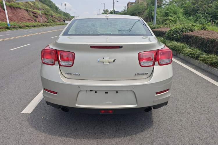 Used Chevrolet Malibu 2014 2.0L Automatic Comfort Edition Exterior 4