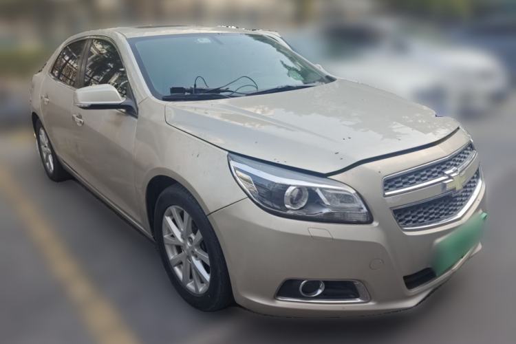Used Chevrolet Malibu 2014 2.0L Automatic Luxury Edition Front Right 45 Deg
