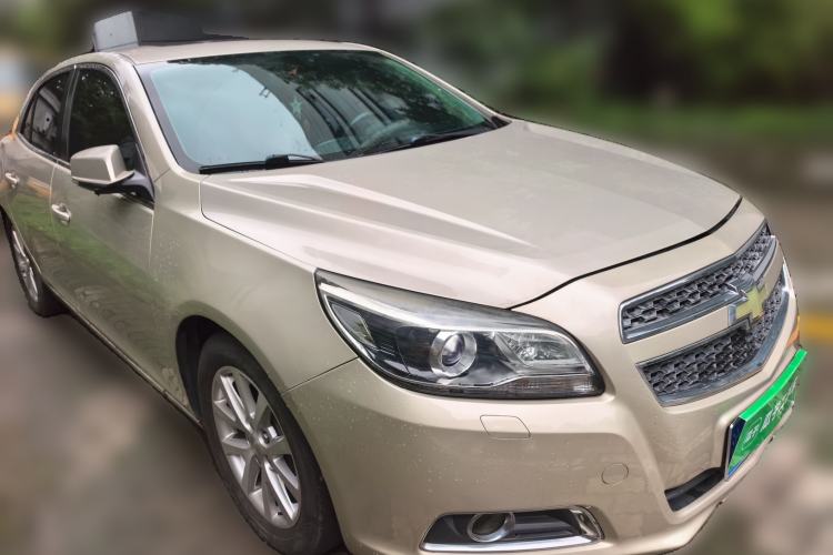 Used Chevrolet Malibu 2014 2.0L Automatic Luxury Edition Front Right 45 Deg