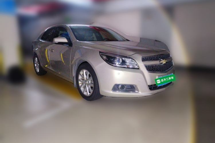 Used Chevrolet Malibu 2014 2.4L Automatic Luxury Edition Front Right 45 Deg