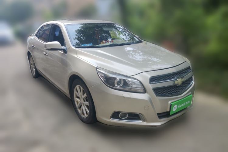 Used Chevrolet Malibu 2014 2.0L Automatic Luxury Edition Front Right 45 Deg