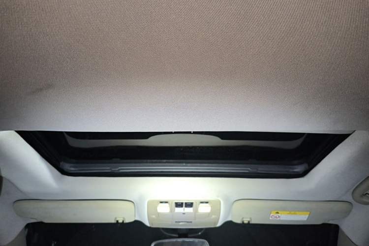 Used Chevrolet Malibu 2014 2.0L Automatic Luxury Edition Headliner