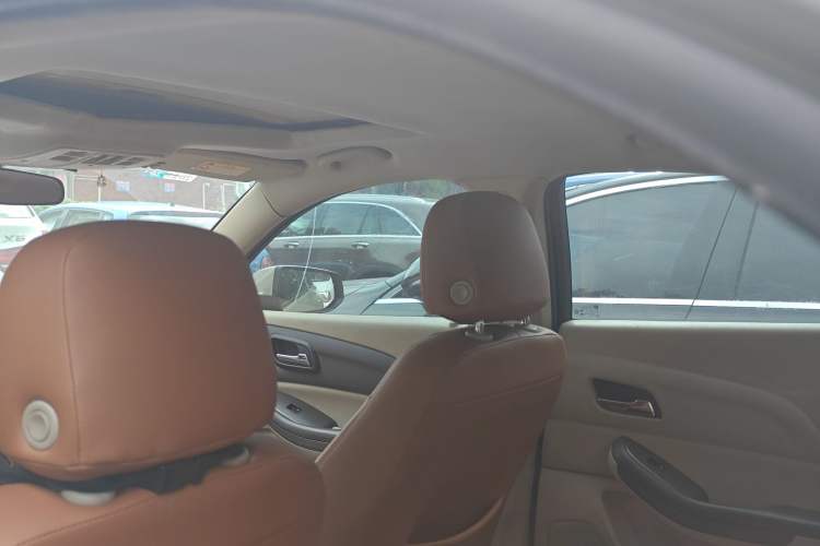 Used Chevrolet Malibu 2014 2.0L Automatic Comfort Edition Headliner