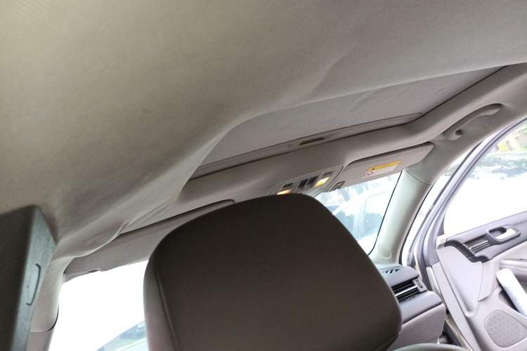 Used Chevrolet Malibu 2014 2.0L Automatic Luxury Edition Headliner