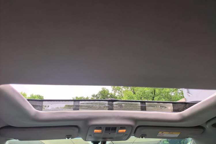 Used Chevrolet Malibu 2014 2.0L Automatic Luxury Edition Headliner