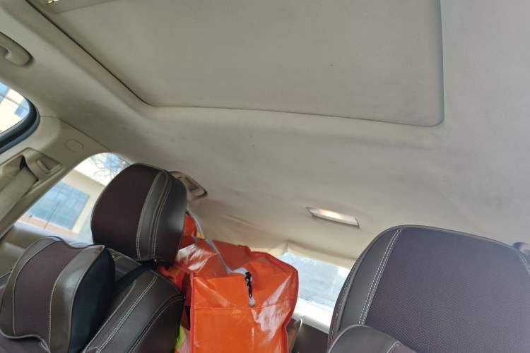 Used Chevrolet Malibu 2014 2.0L Automatic Comfort Edition Headliner