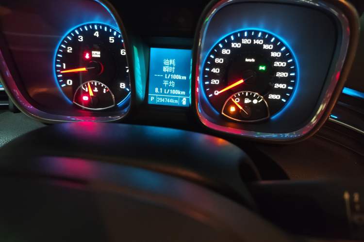 Used Chevrolet Malibu 2014 2.0L Automatic Luxury Edition Instrument Cluster