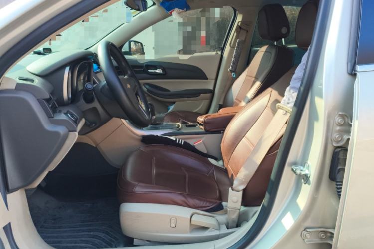 Used Chevrolet Malibu 2014 2.0L Automatic Comfort Edition Left Front Seat