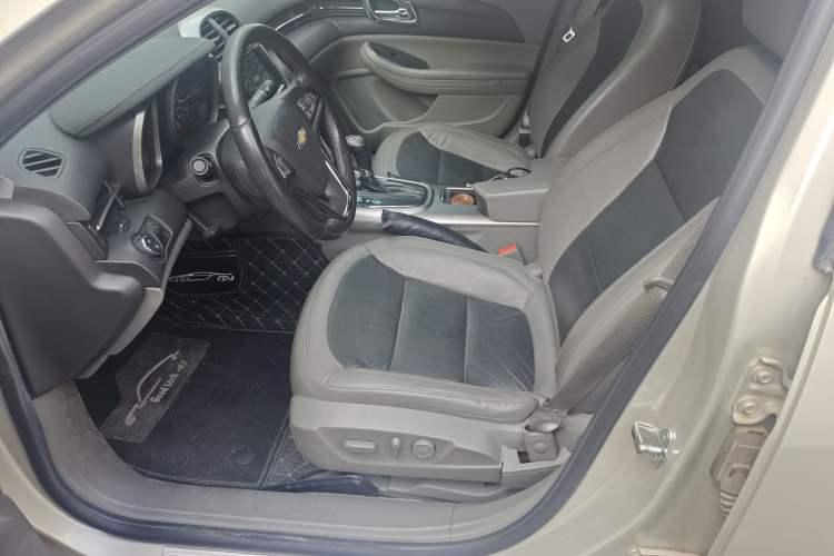 Used Chevrolet Malibu 2014 2.0L Automatic Luxury Edition Left Front Seat