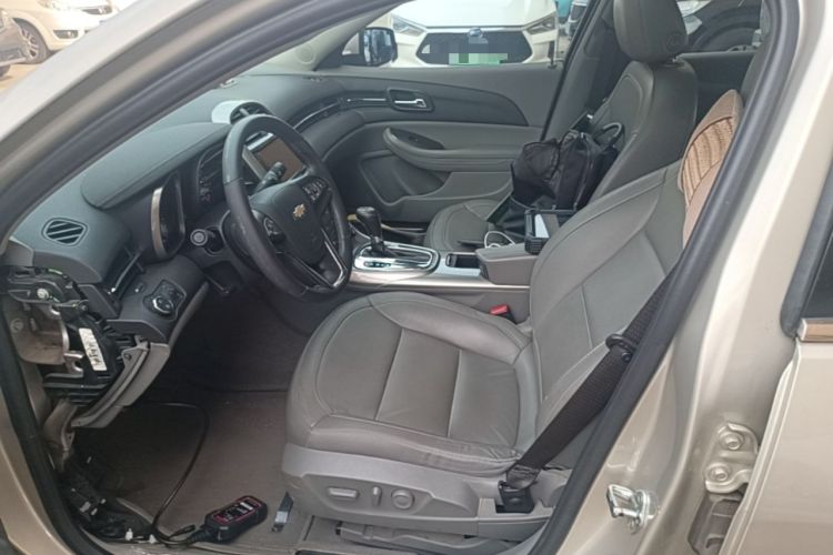 Used Chevrolet Malibu 2014 2.0L Automatic Luxury Edition Left Front Seat