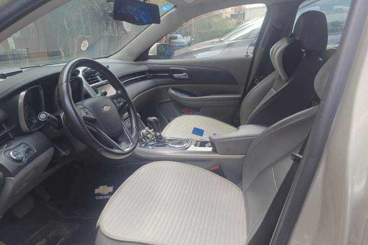 Used Chevrolet Malibu 2014 2.0L Automatic Luxury Edition Left Front Seat