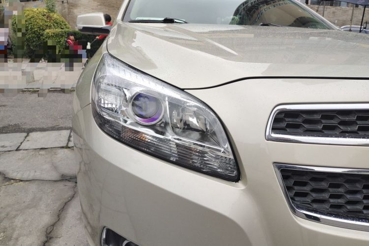Used Chevrolet Malibu 2014 2.0L Automatic Comfort Edition Right Front Headlight