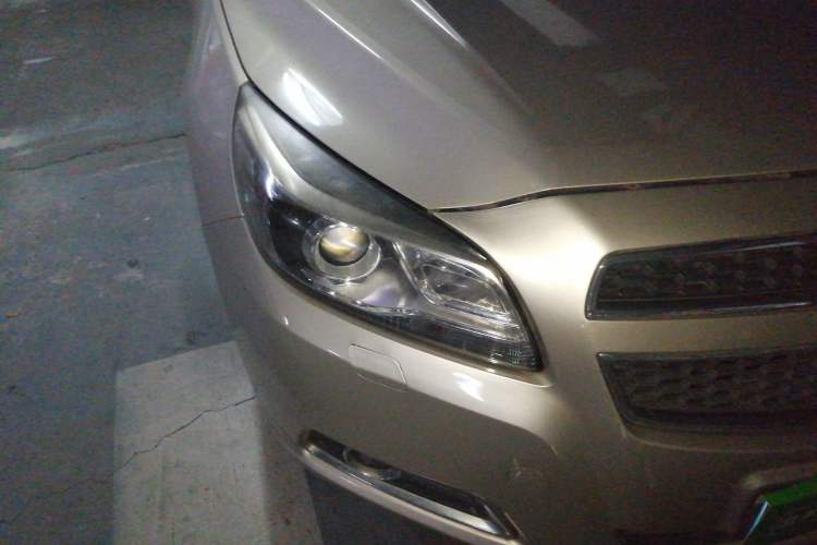 Used Chevrolet Malibu 2014 2.4L Automatic Luxury Edition Right Front Headlight