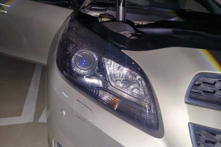 Used Chevrolet Malibu 2014 2.4L Automatic Luxury Edition Right Front Headlight