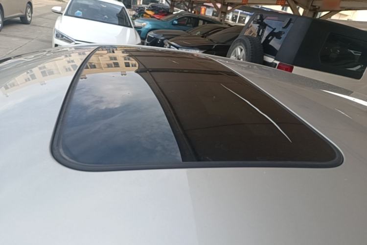Used Chevrolet Malibu 2014 2.0L Automatic Luxury Edition Roof