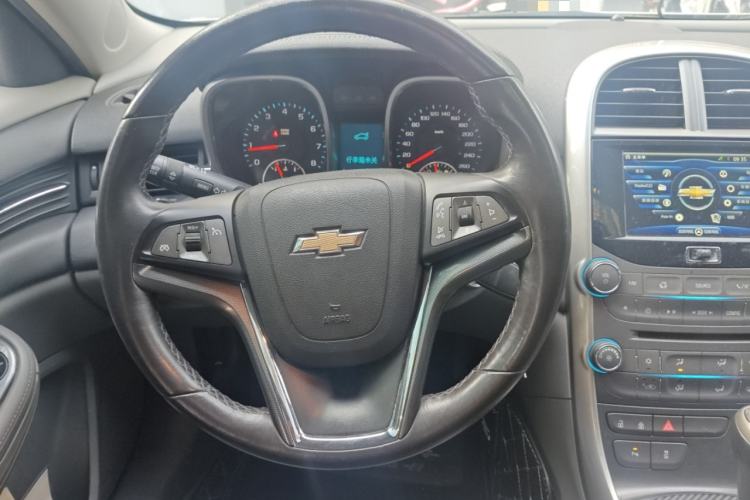 Used Chevrolet Malibu 2014 2.0L Automatic Luxury Edition Steering Wheel