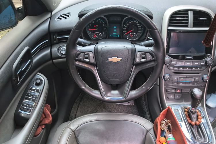 Used Chevrolet Malibu 2014 2.0L Automatic Luxury Edition Steering Wheel