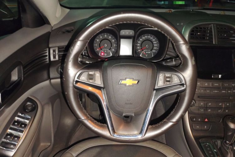 Used Chevrolet Malibu 2014 2.0L Automatic Luxury Edition Steering Wheel