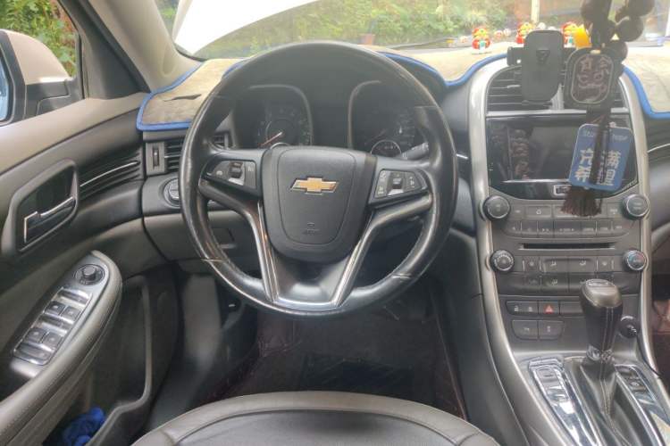 Used Chevrolet Malibu 2014 2.0L Automatic Luxury Edition Steering Wheel
