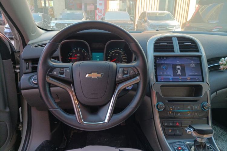 Used Chevrolet Malibu 2014 2.0L Automatic Luxury Edition Steering Wheel