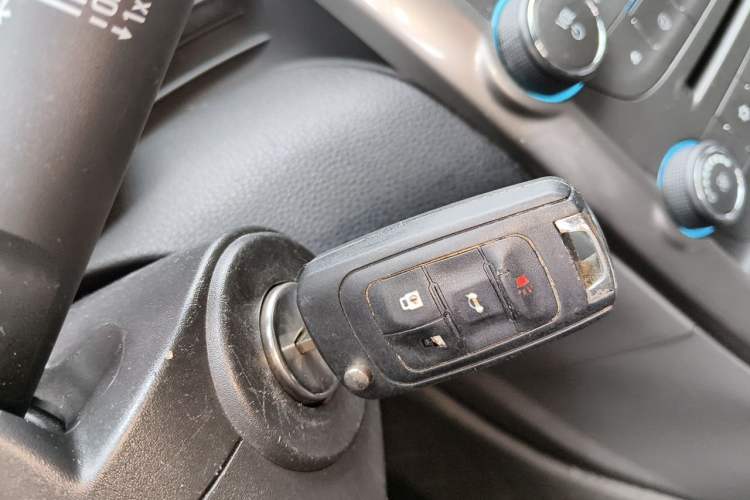 Used Chevrolet Malibu 2014 2.0L Automatic Luxury Edition Vehicle Key