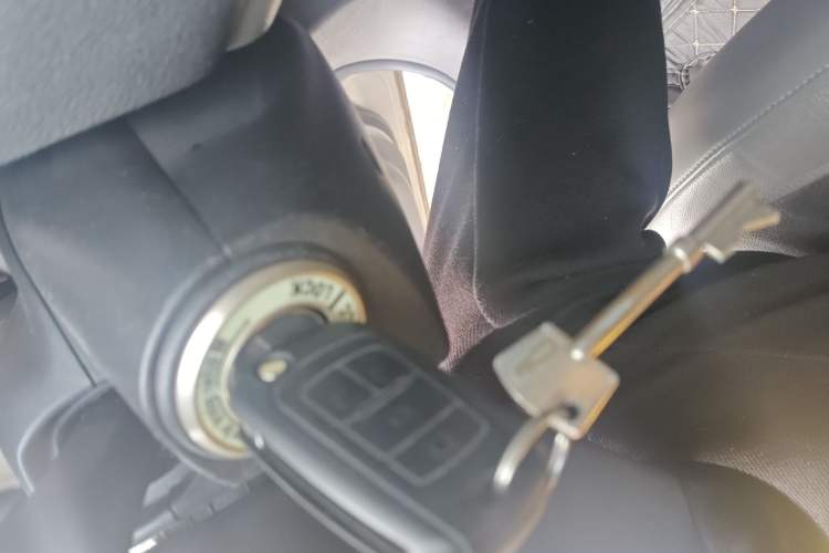Used Chevrolet Malibu 2014 2.0L Automatic Luxury Edition Vehicle Key