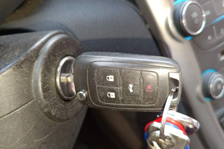 Used Chevrolet Malibu 2014 2.0L Automatic Luxury Edition Vehicle Key