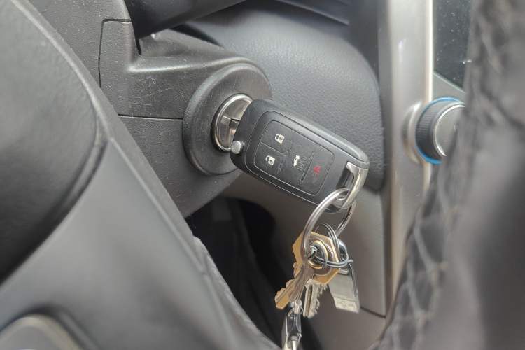 Used Chevrolet Malibu 2014 2.0L Automatic Luxury Edition Vehicle Key