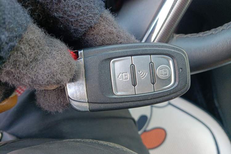 Used Chevrolet Malibu 2014 2.0L Automatic Luxury Edition Vehicle Key