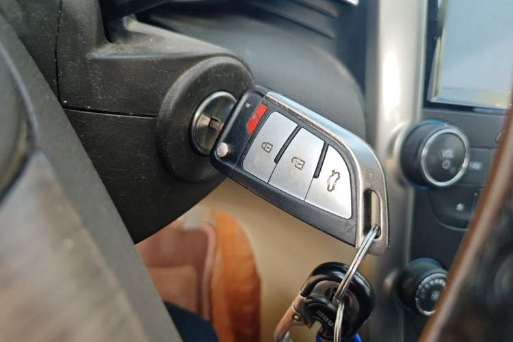 Used Chevrolet Malibu 2014 2.0L Automatic Comfort Edition Vehicle Key