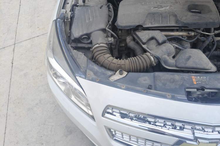 Used Chevrolet Malibu 2014 2.0L Automatic Luxury Edition Engine Bay Right