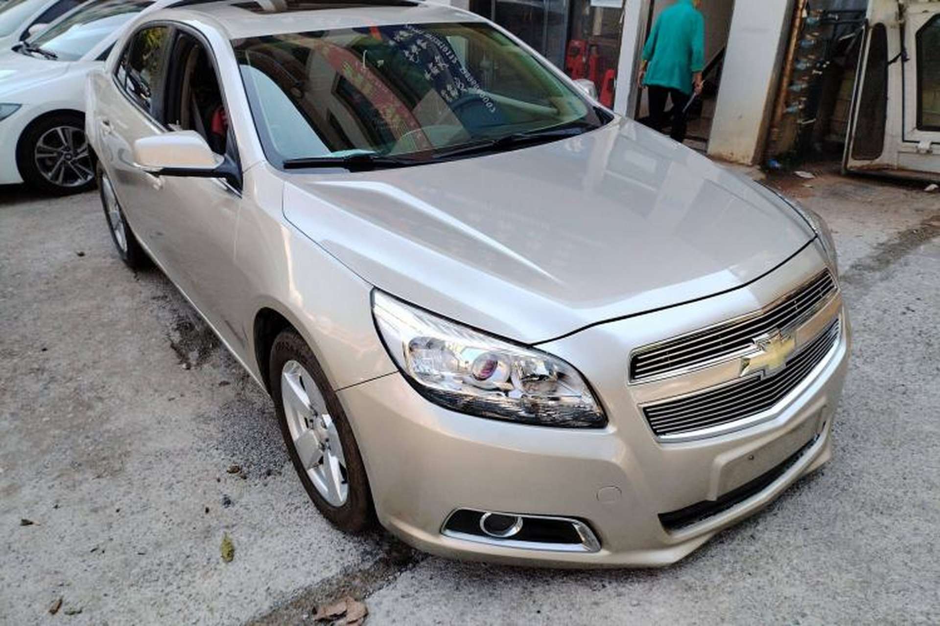 Used Chevrolet Malibu 2014 2.0L Automatic Comfort Edition Exterior 2