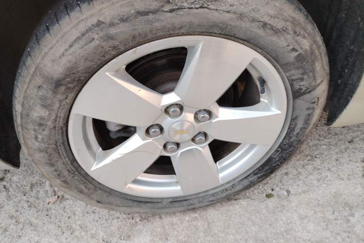 Used Chevrolet Malibu 2014 2.0L Automatic Comfort Edition Exterior 8