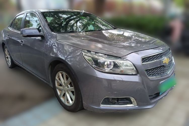 Used Chevrolet Malibu 2014 2.0L Automatic Luxury Edition Front Right 45 Deg