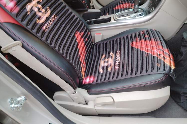 Used Chevrolet Malibu 2014 2.0L Automatic Comfort Edition Right Front Seat
