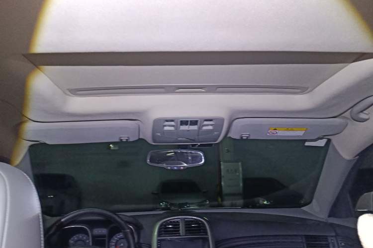 Used Chevrolet Malibu 2014 2.4L Automatic Luxury Edition Headliner