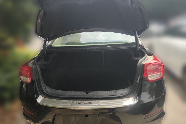 Used Chevrolet Malibu 2014 2.0L Automatic Comfort Edition Trunk