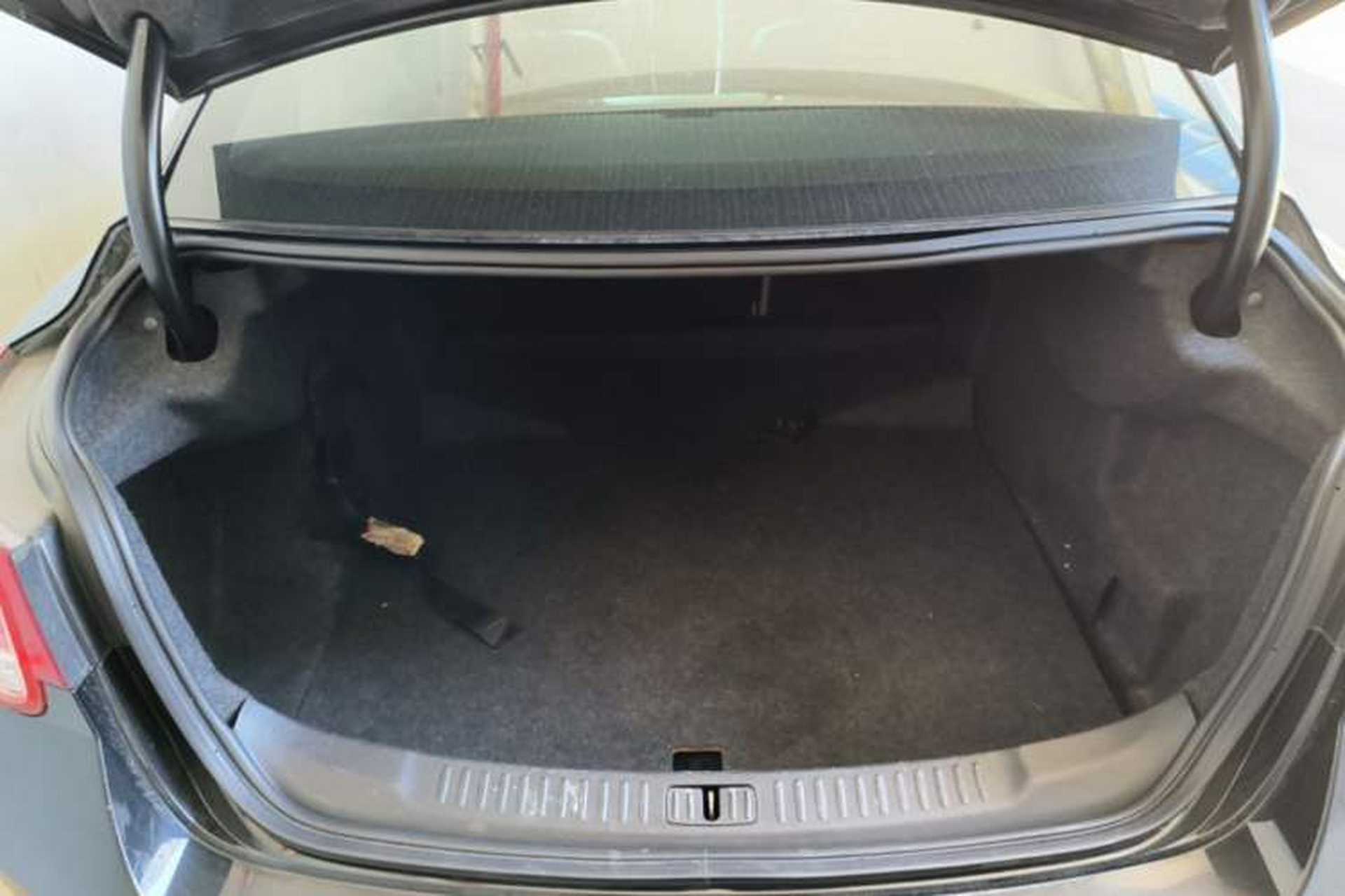 Used Chevrolet Malibu 2014 2.0L Automatic Comfort Edition Trunk